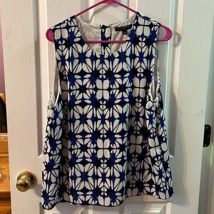 Banana Republic Blue and White Sleeveless Top